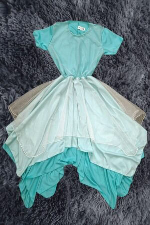 Vestido degradê saia tripla